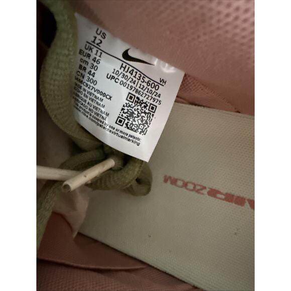 Size 12 - Nike Dunk SB Low Red Stardust - Picture 3 of 11